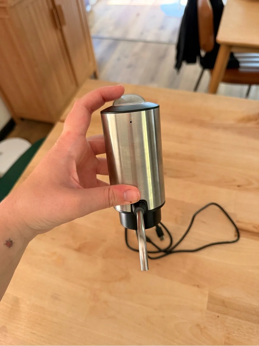 Rabbit Stainless Steel Electric Wine Opener and Pump - Silver- Like New